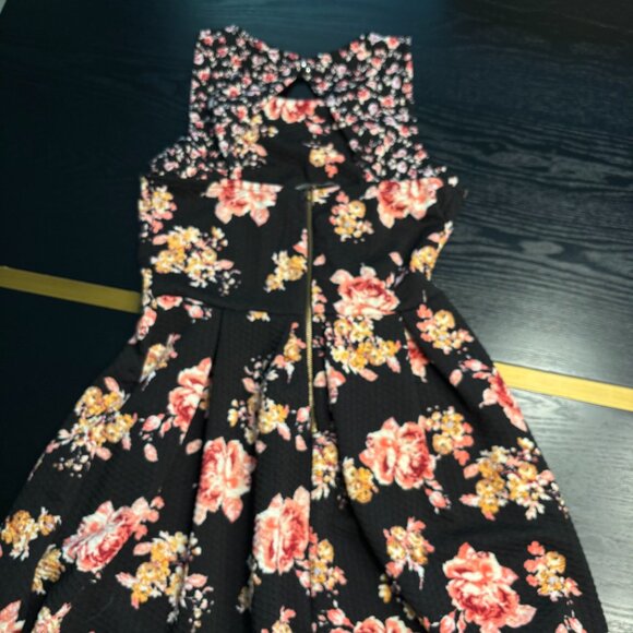 Rewind Fit & Flare Bare Shoulder Dress Size XS EUC - Picture 5 of 9